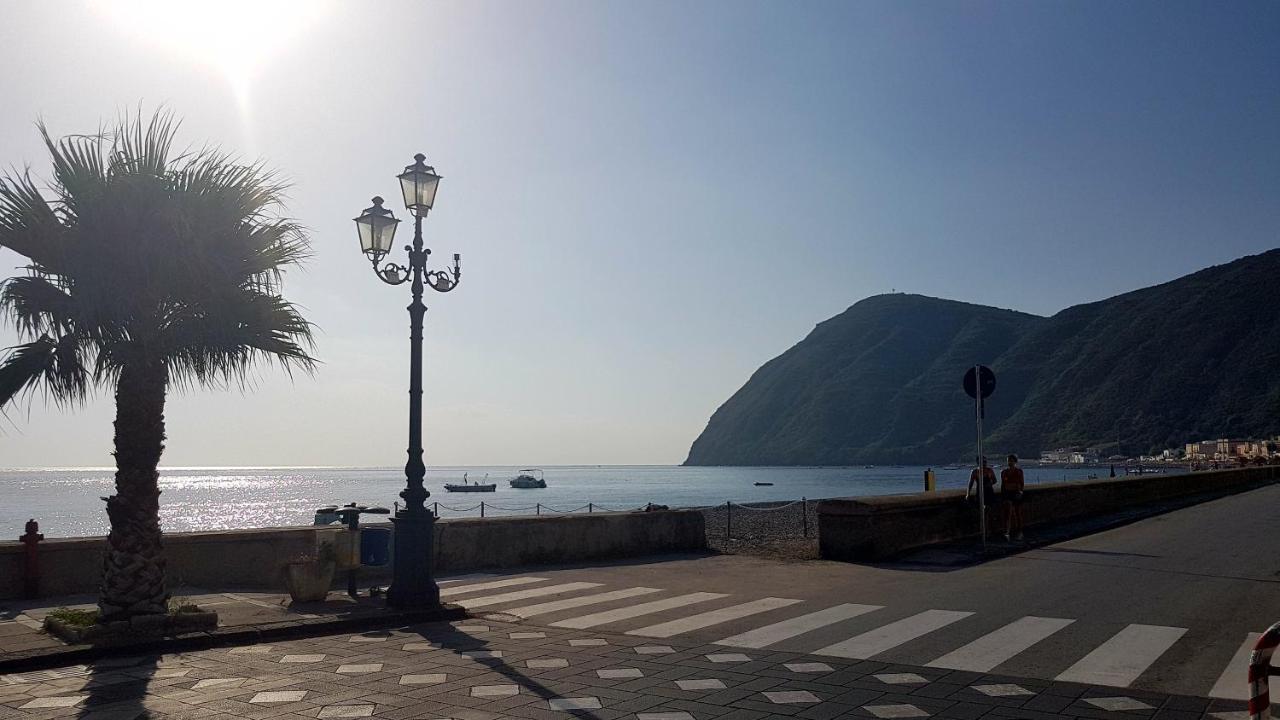 Lipari Blu Apartment Exterior photo